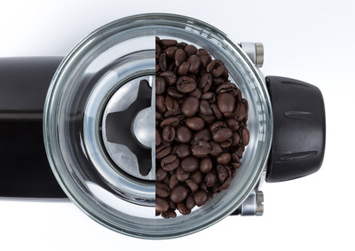 光影与设计的交融 Calasal 咖啡机的产品摄影艺术